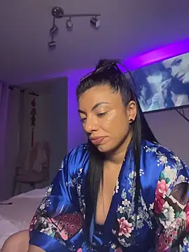 Miaparkerss_ webcam