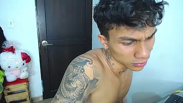 Leonard_Price webcam