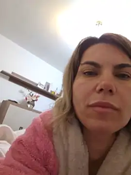 FeliciaKrige webcam