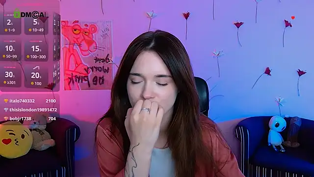 liana_kisses