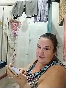 Yaya_Mineira webcam