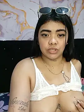 luxuryluna webcam