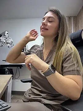 alicee16 - Live Cams
