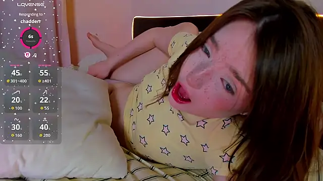 lexxxxxxi webcam