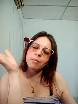 lorenita_88 - Lorenita_88's free webcam - UK Sex Cams