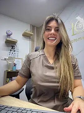 alicee16 - Cams en Vivo