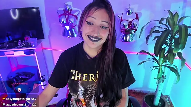 LucyStrike_ webcam
