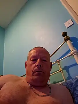 tyson120 (Ask my age) - #ass-to-mouth #cam2cam #cheapest-privates #daddies #dirty-talk #hd #medium #mobile #sexting #small-audience #straight #uk-models #white