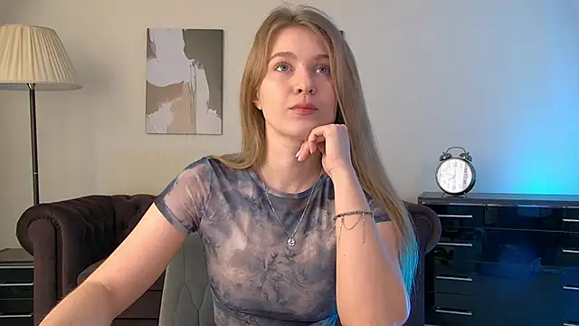 casandramarc - CasandraMarc's free webcam - UK Sex Cams