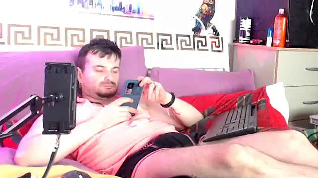 iuligruia69 - Iuligruia69's free webcam - UK Sex Cams