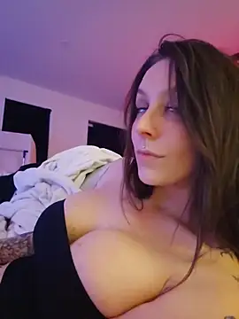 lilyorion - LilyOrion's free webcam - UK Sex Cams