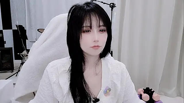 Evangelin-e live sex cam