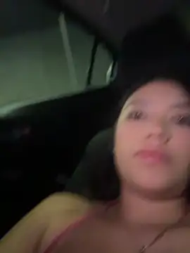 mia_noir