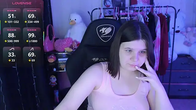 AmyVibess webcam