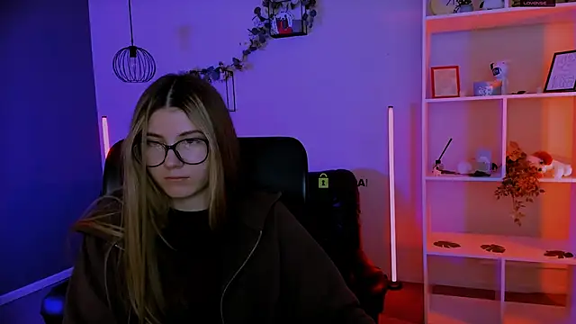 lissa_night webcam