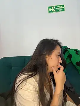 Antonella_Julieta live sex cam