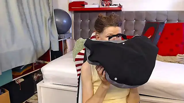 kellyterapy webcam