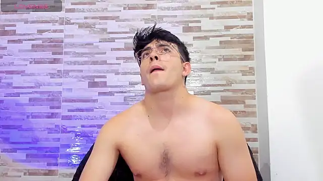 Demian_Fox1