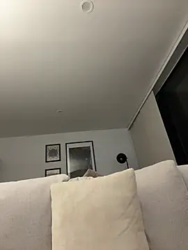 Rae_Lil_White webcam