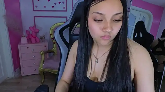 lia_harper_t webcam