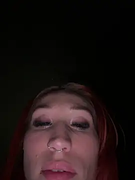 ThornsandHoney webcam