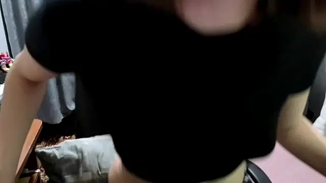 cutieanny - CutieAnny's free webcam - UK Sex Cams