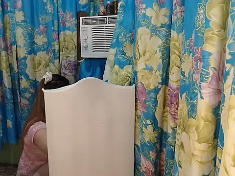 042787donna - 042787DONNA's free webcam - UK Sex Cams