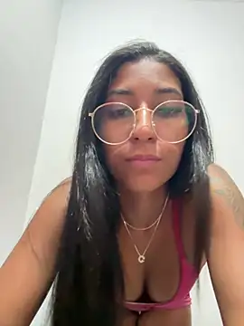 julia_hoot - Julia_hoot's free webcam - UK Sex Cams