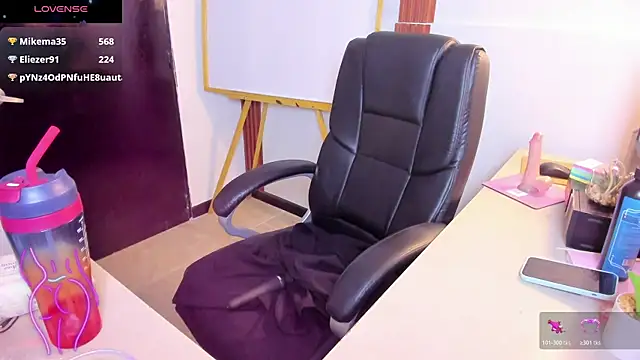 Jeen_Taylor webcam