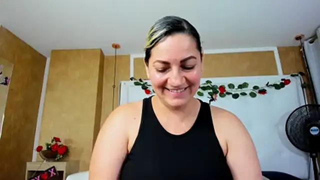 Heidy_milf webcam