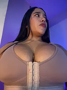 mis-violetha webcam
