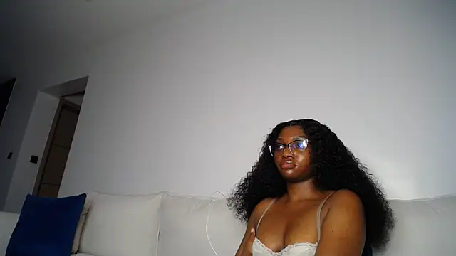 Pretty_Liya08 webcam