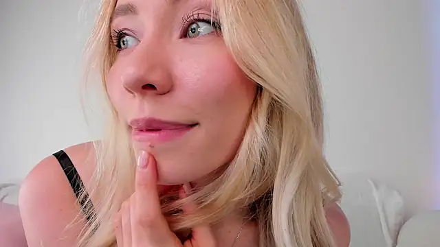 DanaCandy live sex cam