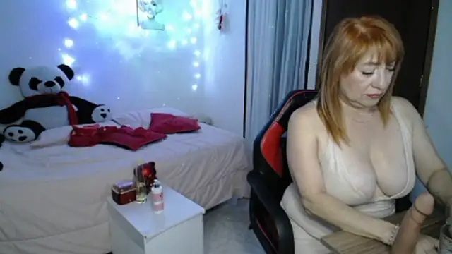 vanessalat - Vanessalat's free webcam - UK Sex Cams