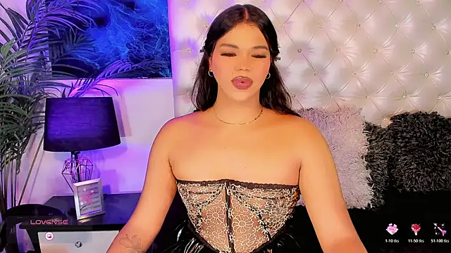 Keira_Fox31 webcam