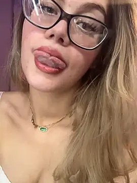 pinkstarburstt webcam