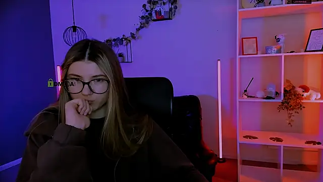 lissa_night webcam