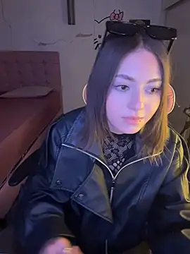 PrettyAmber webcam