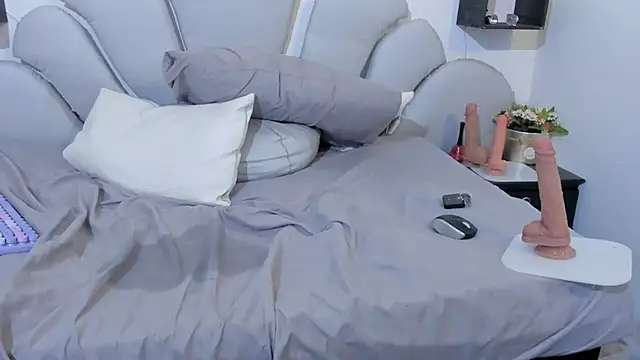 Emmily-sweet webcam