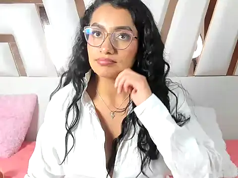 MiaKleinX webcam