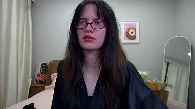 VivianCaro webcam