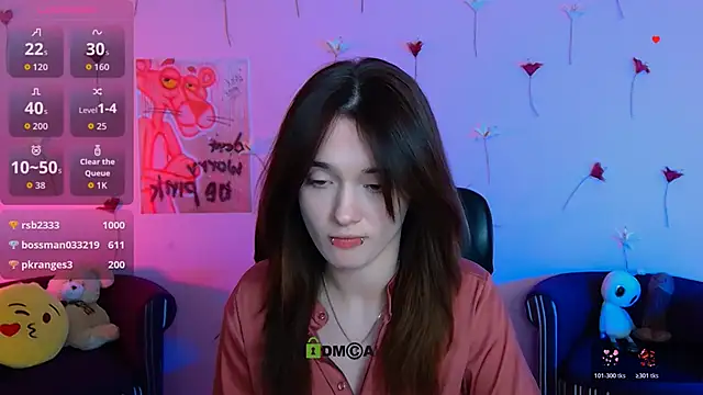liana_kisses webcam