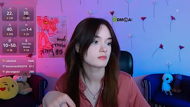 liana_kisses webcam