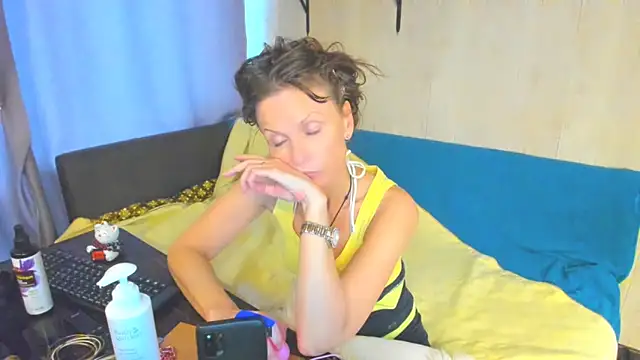 Elizabe_th webcam