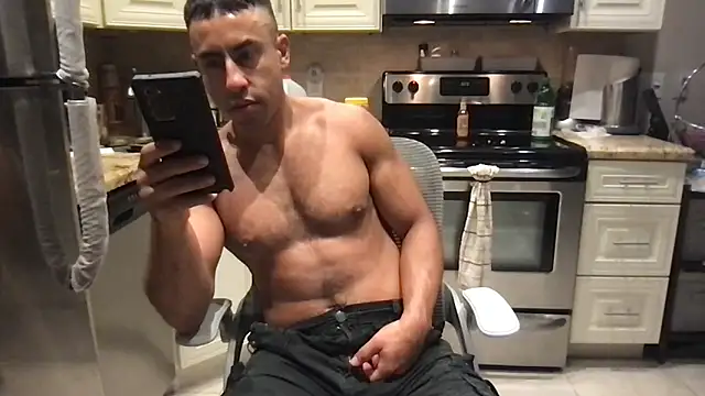 BigGuyMuscle webcam
