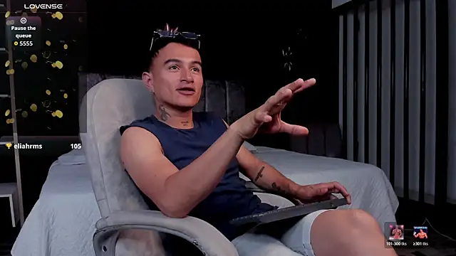 LiamDeep webcam
