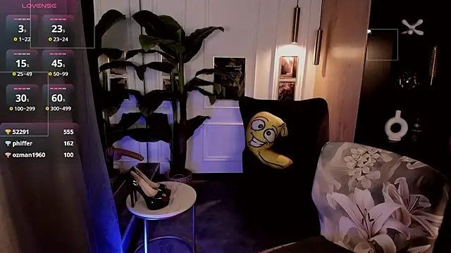 YolandaKiss webcam