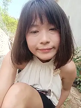 linda_bae00 webcam