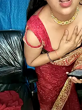 Rashmi_sharma_0