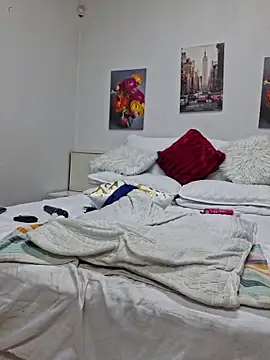 Thasha8 webcam